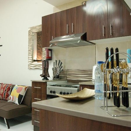 Beautiful Studio Appartment Near Dubai Global Village Luaran gambar