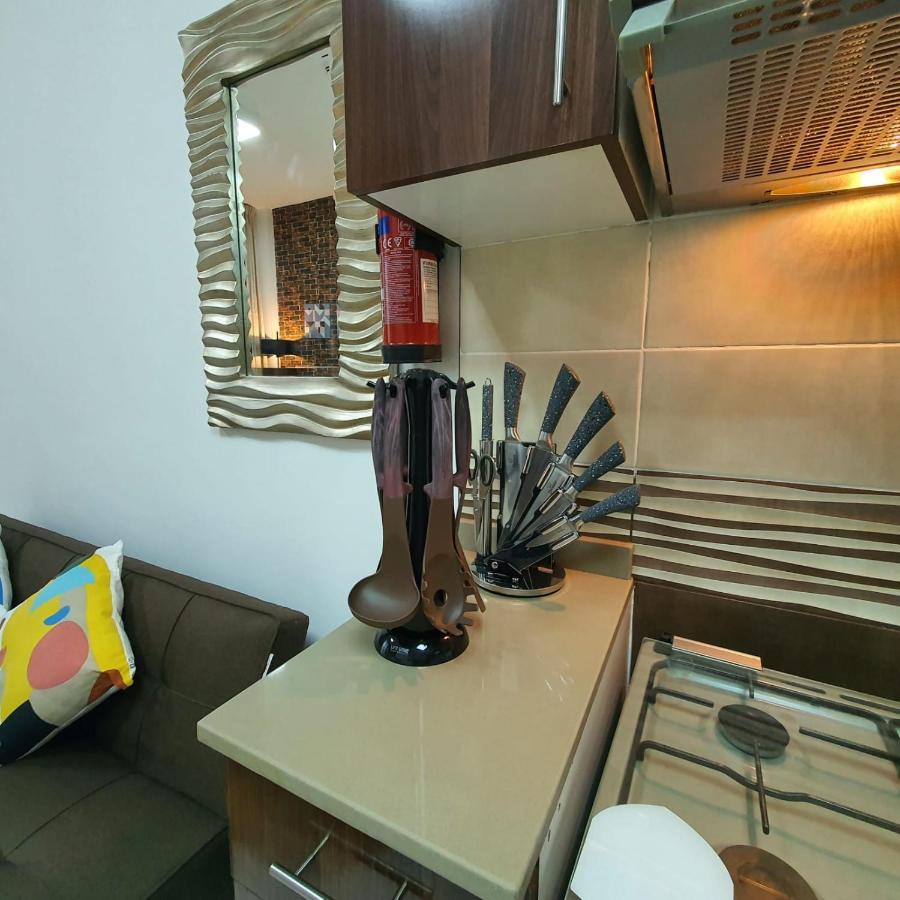 Beautiful Studio Appartment Near Dubai Global Village Luaran gambar